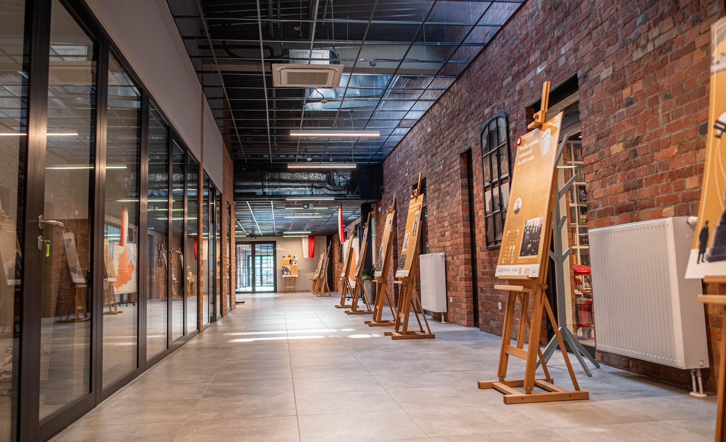 Organizacje i stowarzyszenia